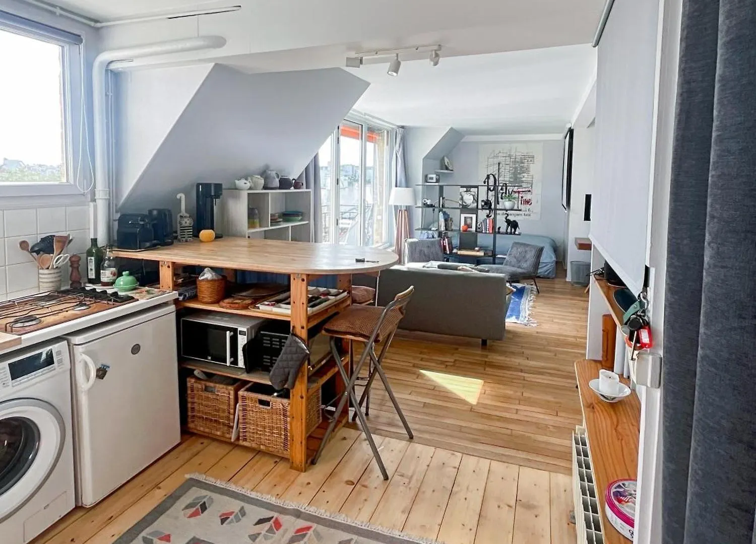 Studio Artiste Paris 0*,